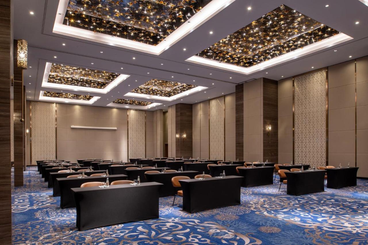 Abesq Doha Hotel And Residences, An Ihg Hotel Exteriér fotografie The ballroom