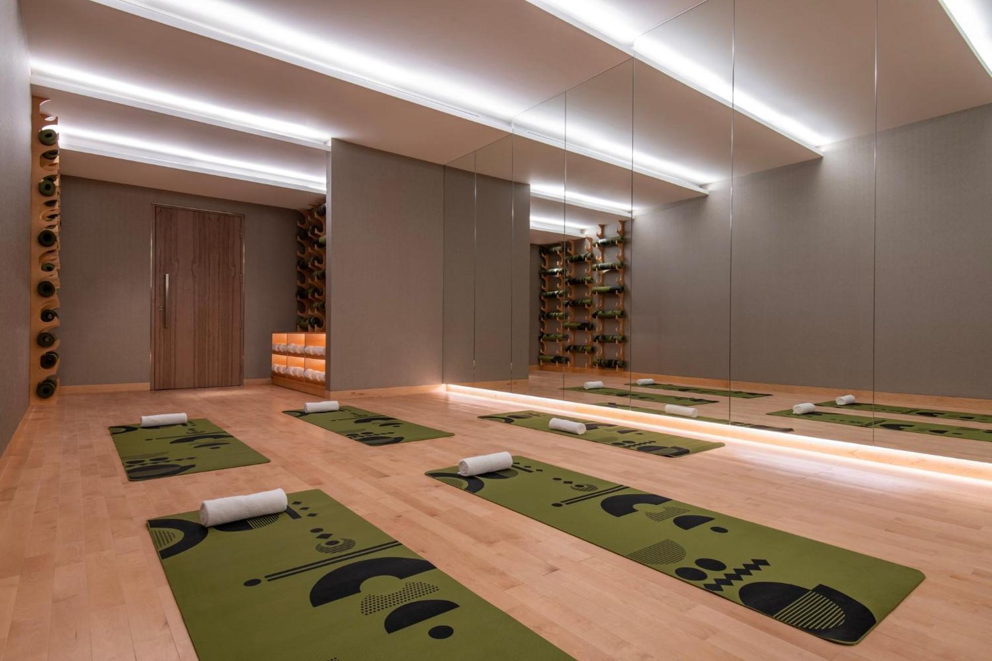 Abesq Doha Hotel And Residences, An Ihg Hotel Exteriér fotografie The Yoga Room