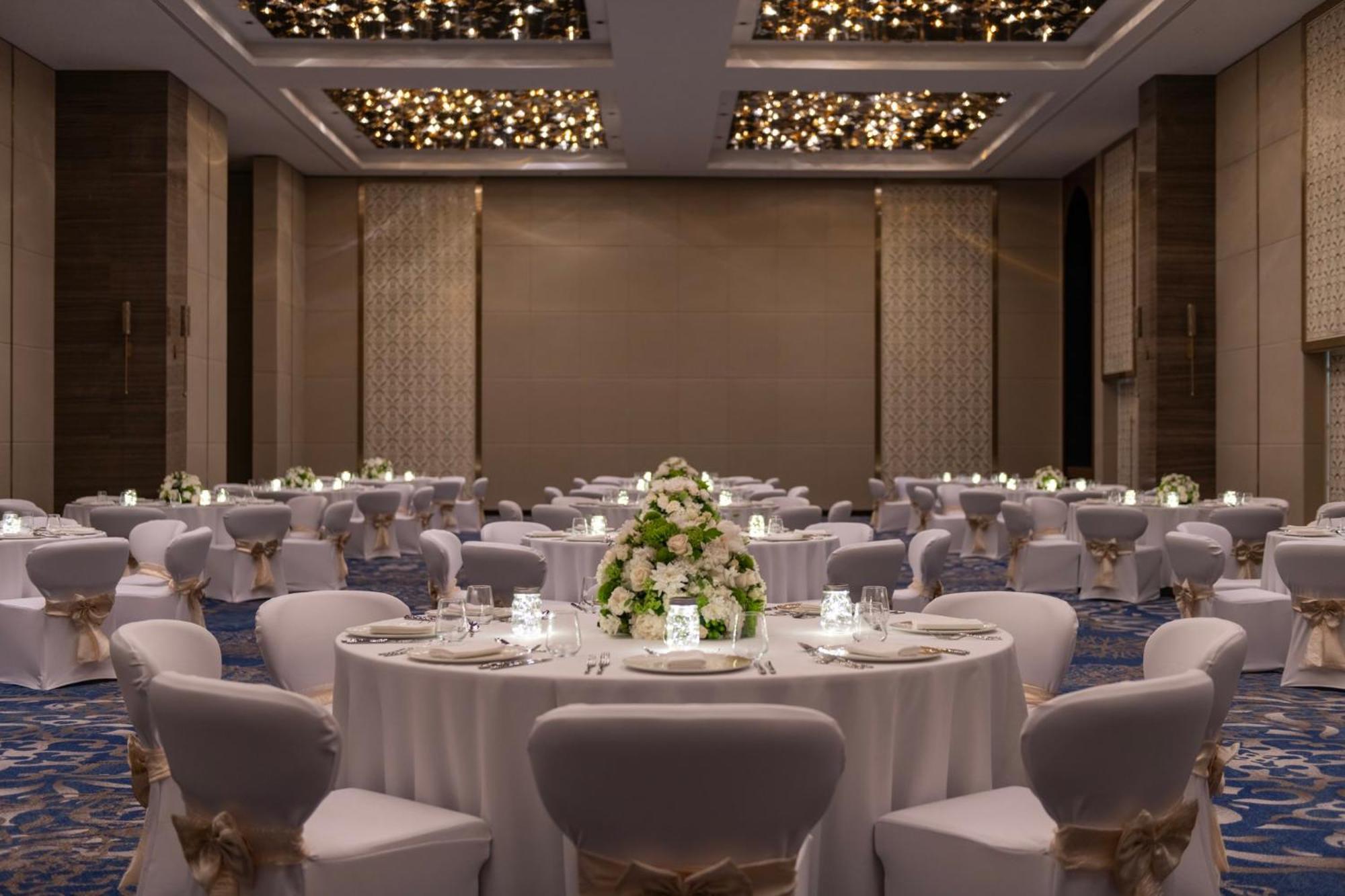 Abesq Doha Hotel And Residences, An Ihg Hotel Exteriér fotografie The Grand Ballroom