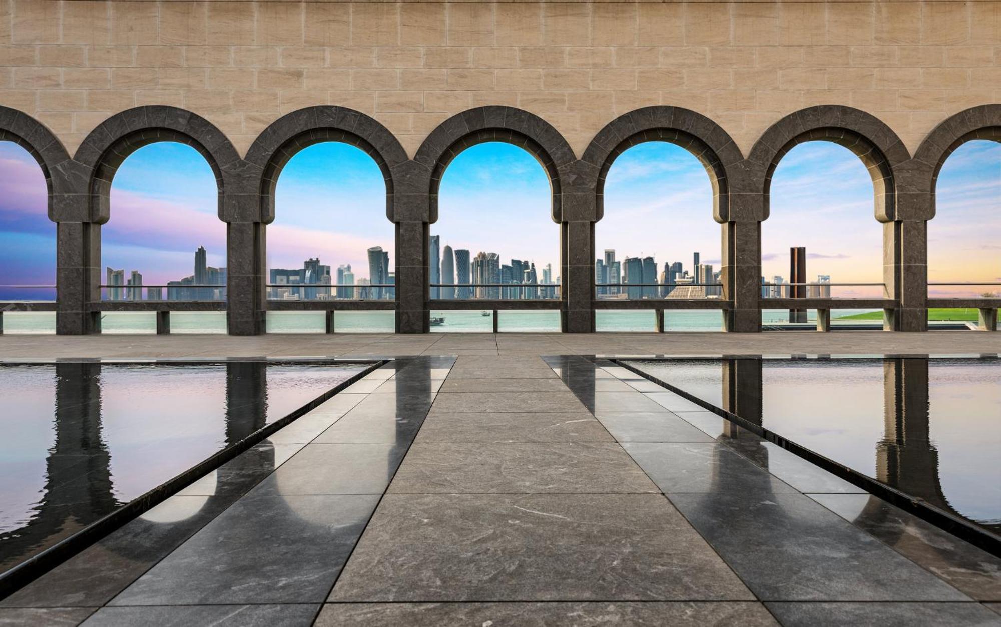 Abesq Doha Hotel And Residences, An Ihg Hotel Exteriér fotografie View of the skyline of Doha from the museum